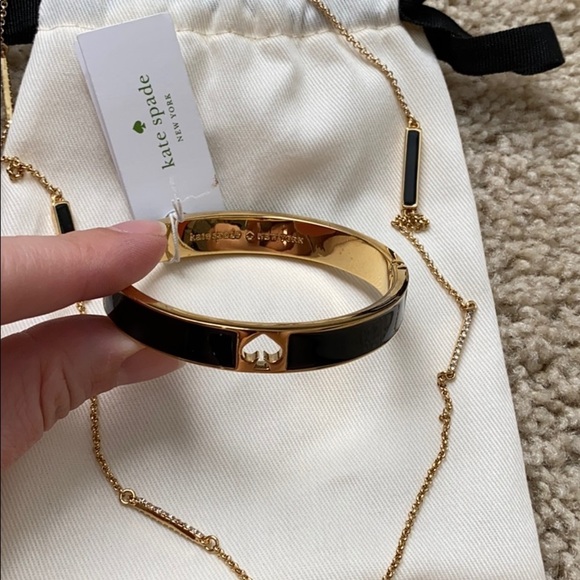 NWT Kate spade bangle and necklace set blk/gld - Picture 1 of 4